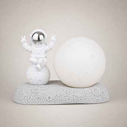 Astronaut Moon Night Light