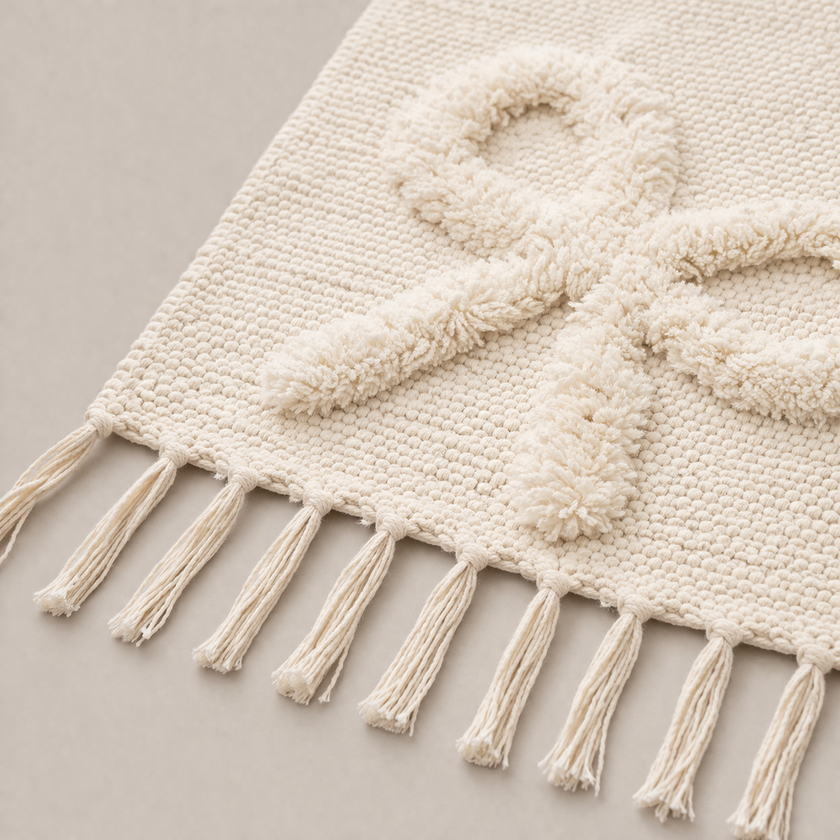 Kids Cotton Rug with Bow Pattern — Beige Fringe Carpet