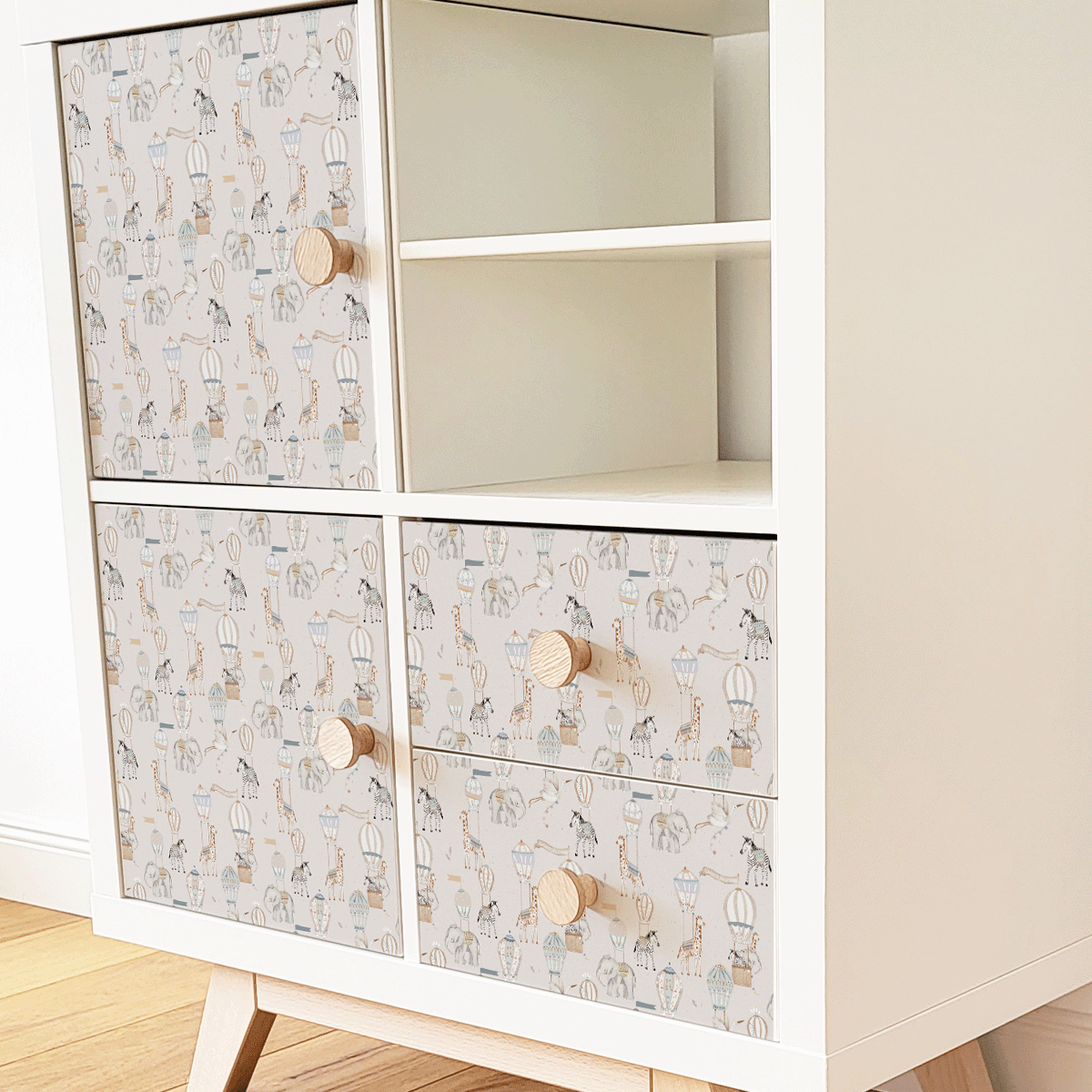 Furniture wrap - Balloon Animals