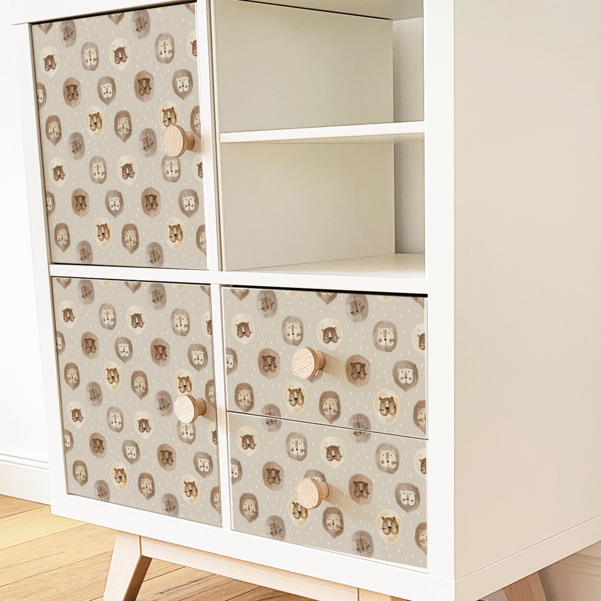 Furniture wrap - Little Animals