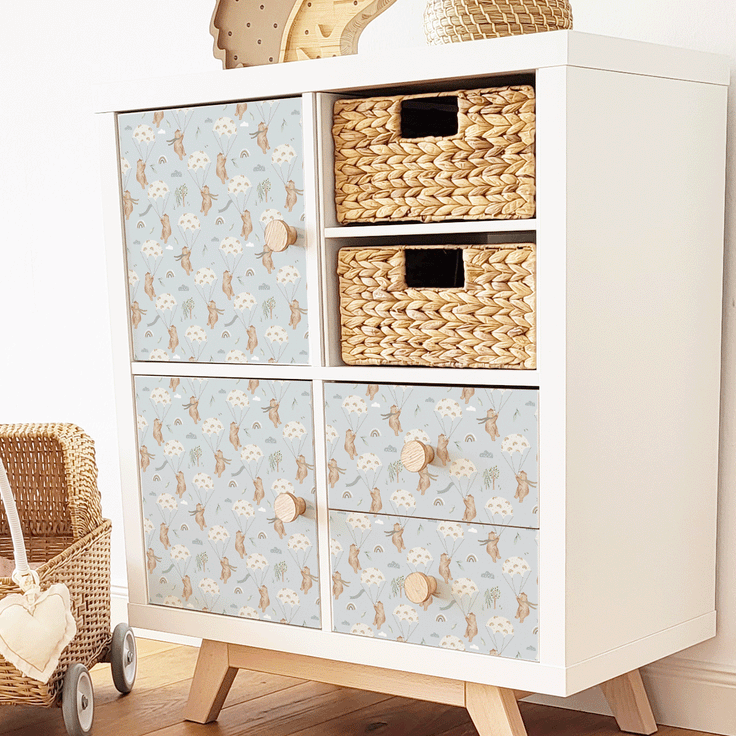 Furniture wrap - Windy Weather