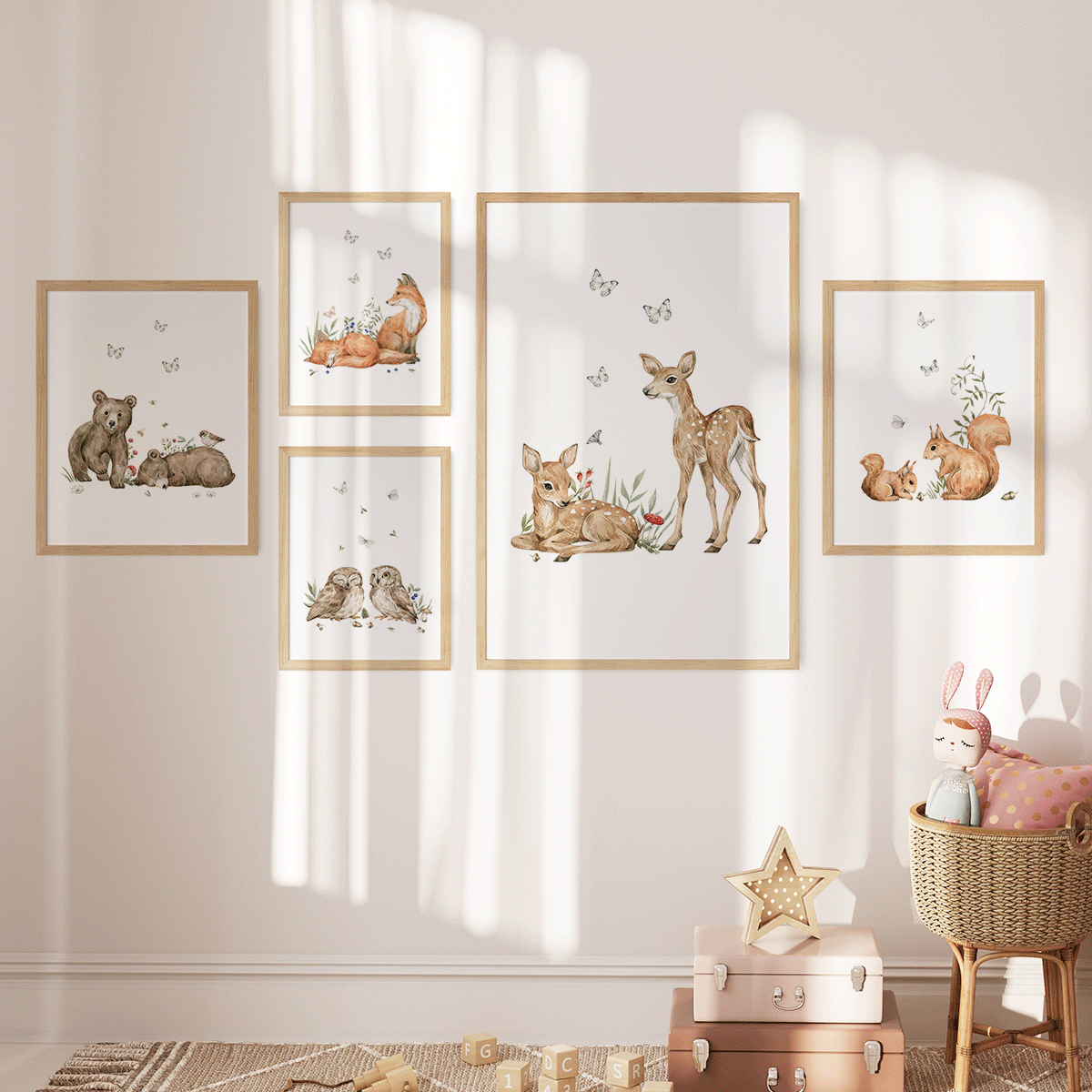 Magical forest print - Squirrels